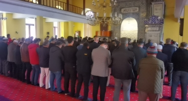 Zonguldak'ta Filistin için gıyabi cenaze namazı kılındı!