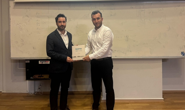 Buğra Hamzaçebi'den öğrencilere seminer!