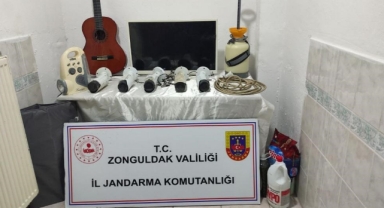 Eve giren hırsızı jandarma yakaladı!