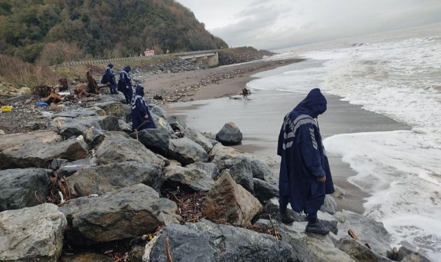 Jandarma 60 kişilik timle kayıp mürettebatı arıyor!