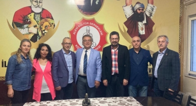 Muhittin Dikmen, Alevi Kültür Dernekleri Kdz. Ereğli Şubesi'ni ziyaret etti