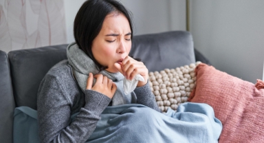 '100 günlük öksürük' deniyor, soğuk algınlığıyla karıştırılıyor... Boğmaca hastalığı artışa geçti! 'Eskiye oranla daha fazla vaka görmeye başladık'