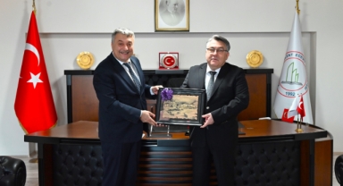 Bozkan'dan Rektör Özölçer'e iade-i ziyaret!
