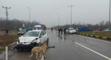 Çaycuma yolunda kaza… Yaralılar var