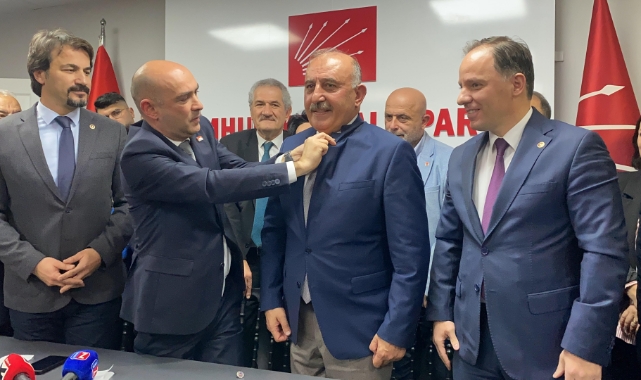 Gökçebey Belediye Başkanı Vedat Öztürk CHP'de!