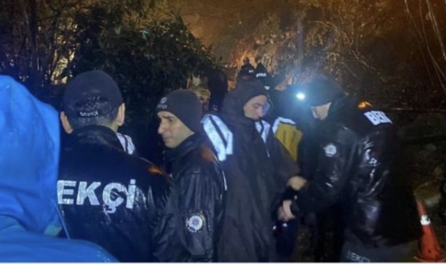 Heyelan bölgesindeki evler boşaltılıyor