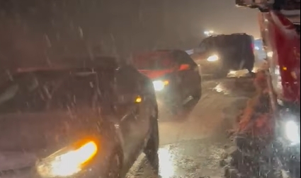 Tıkla izle! Onlarca araç yolda kaldı