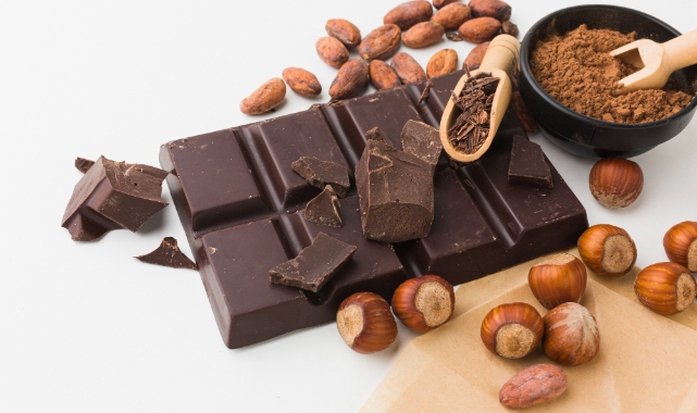 Yılbaşı öncesi sahte çikolatalara dikkat!