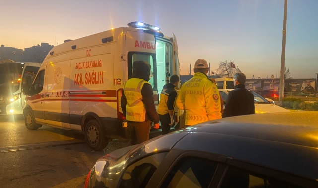 Yolun karşısına geçmek isterken otobüs çarptı!