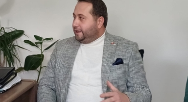 Emrah Karaarslan, CHP’den AK Parti'ye mi geçecek!