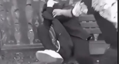 Önce özür dilettiler, sonra darp ettiler
