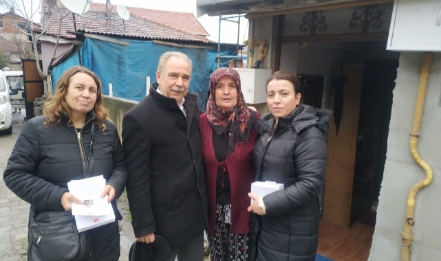 Sarıal durmuyor! Tek bir hane atlamadan geziyor