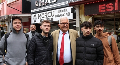 Başkan Posbıyık Ve Ekibi, Erdemir Caddesi Esnafını Ziyaret Etti