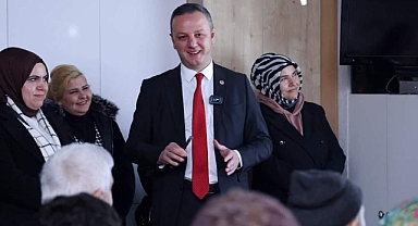 Karaelmas salona sığmadı