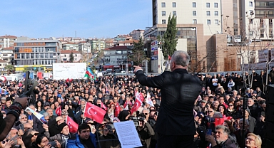Sesli, binlerce kişiyle seçim startını verdi