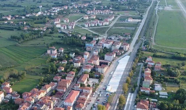 Belediye başkan adayından 4 bin nüfuslu beldeye 5 yıldızlı otel sözü