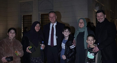 Zonguldak Belediye Başkanı Ömer Selim Alan, vatandaşların kandilini kutladı