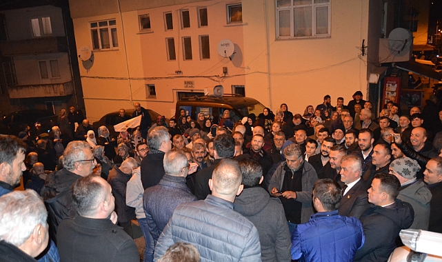 Sezer, Kavaklık sakinlerine Kentsel Dönüşüm Projesi’ni anlattı  