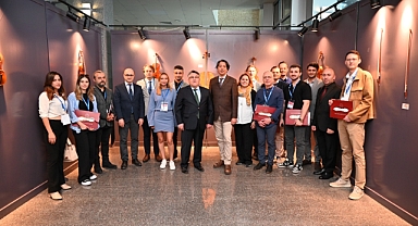 I. Uluslararası Çalgı Yapım Çalıştayı & Sergisi Gerçekleştirildi