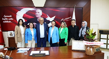 İyi Parti Yönetimi, Başkan Posbıyık’ı Ziyaret Etti