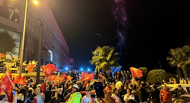 Tahsin Erdem: “Hep birlikte kazandık, sağ olun!”