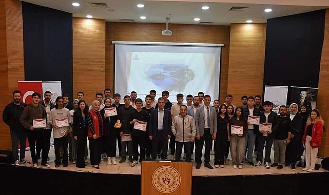 Devrek Sabahat Cemil Ulupınar Fen Lisesi, Liseler Arası Bilgi Yarışmasında İl Birincisi Oldu