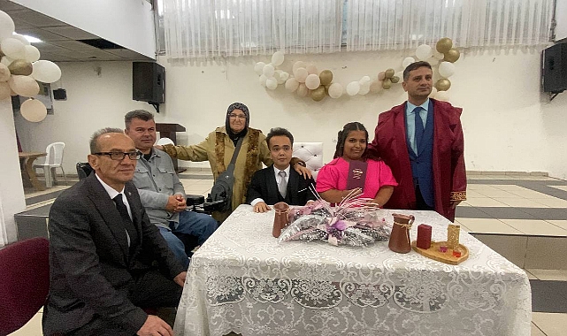 Engelleri Aşan Genç Çift!