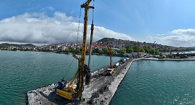 Kdz. Ereğli belediye limanında çalışmalar sürüyor
