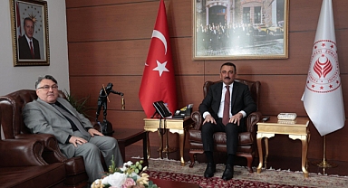 Rektör Özölçer’den Vali Hacıbektaşoğlu’na Ziyaret