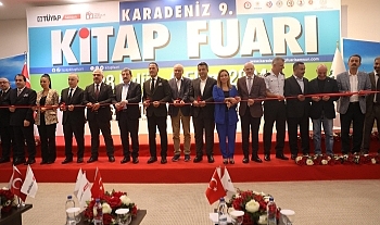 9. Kitap Fuarı'nda Büyükşehir'in Standına Ziyaretçi Akını