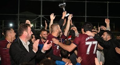 Kadıköyspor'un kupası Kocaman'dan