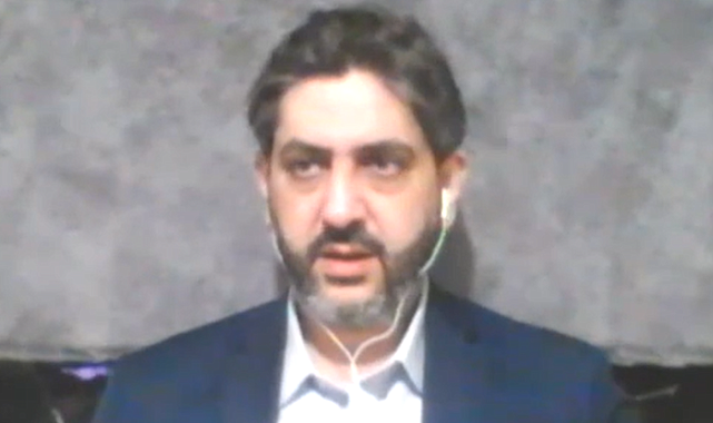 Lübnanlı gazeteci canlı yayın yaptığı sırada İsrail bombardımanının hedefi oldu