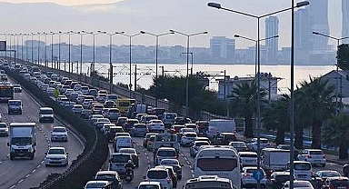 Yıllık Kayıtlı Taşıt Sayısında Yüzde 10,2 Düşüş