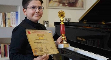 12 Yaşında Piyonada Dünya Şampiyonu Oldu