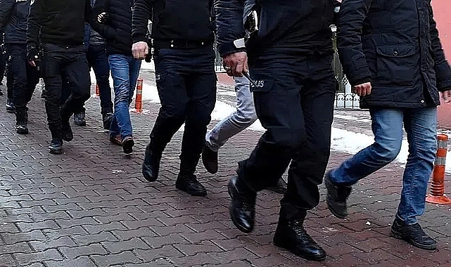 81 ilde göçmen kaçakçılığı operasyonu