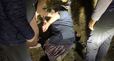 Alaplı’da Heyelan Bölgesinde Hafriyat, Patpatın Uçuruma Düşmesini Önledi