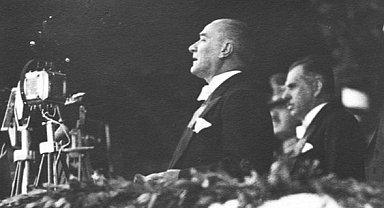 Atatürk'ün 'en büyük eseri' Cumhuriyet'in 101. yılı kutlu olsun