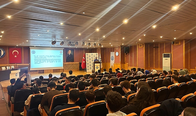 Bartın Meslek Yüksekokulu’nda TÜBİTAK 2209-A/B proje eğitimi düzenlendi