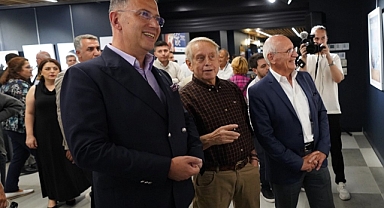 Beylikdüzü Belediyesi, ‘Benim Kedilerim’ Sergisiyle Sezonu Açtı