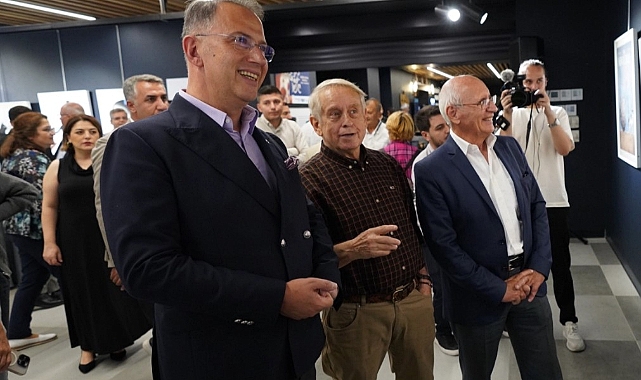 Beylikdüzü Belediyesi, ‘Benim Kedilerim’ Sergisiyle Sezonu Açtı