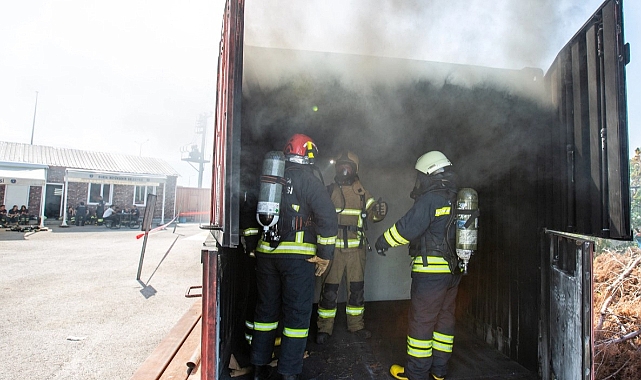 Büyükşehir, Fabrika İtfaiyecilerine Özel Eğitim Veriyor