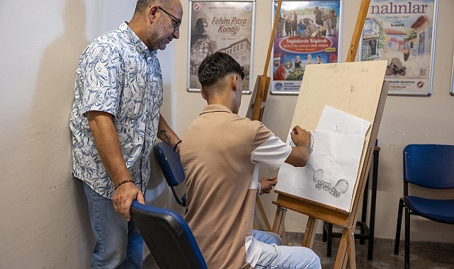 Büyükşehir'in Eğitim Programlarıyla 3 Üniversiteye Dereceyle Giriş