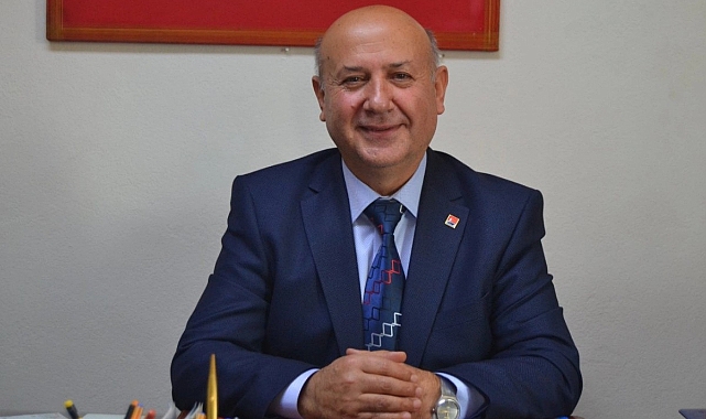 Çetiner, Belediye Meclis Üyeliğinden Ayrıldı