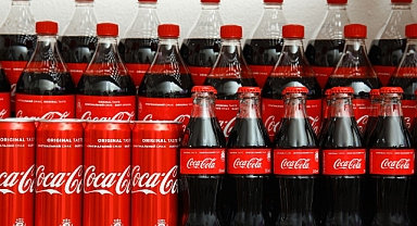Coca-Cola Avusturya'da milyonlarca yarım litrelik plastik şişeyi geri çağırdı