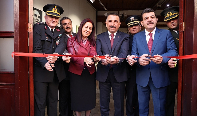 "Cumhuriyetin Yaşayan Değerleri" resim sergisi açıldı