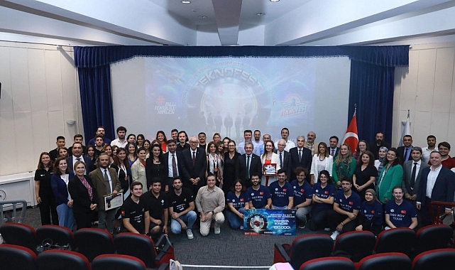 DEÜ, TEKNOFEST Adana'dan Ödüllerle Döndü