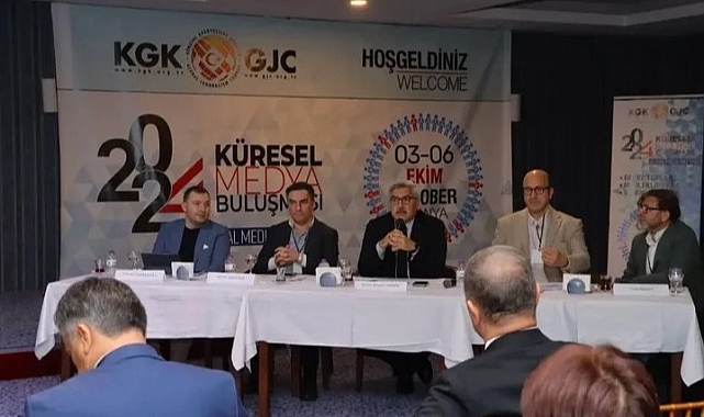 Dijital Medya Paneli'nde Yapay Zeka Gazeteciliği Öne Çıktı