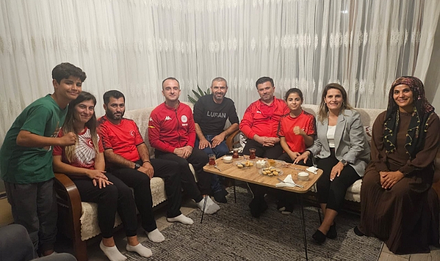 Düzce Gençlik ve Spor İl Müdürlüğü'nden Boks Milli Sporcuya Ziyaret