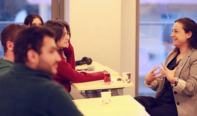 Efes Selçuk Belediyesi'nden Öğrencilere Sınav Hazırlık Desteği