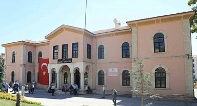 Elazığ Kent Müzesi Kapılarını Ziyaretçilere Açtı
